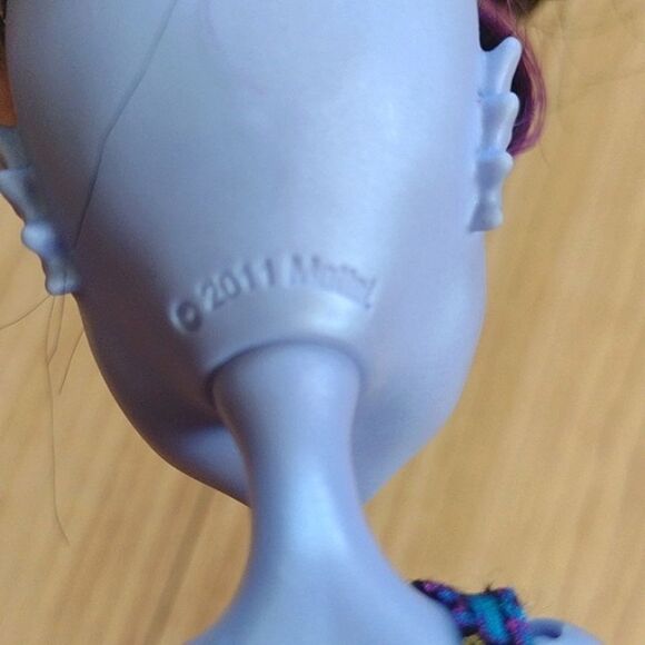 Mattel Monster High Create A Monster Sea Monster Doll 2011 - Picture 8 of 9